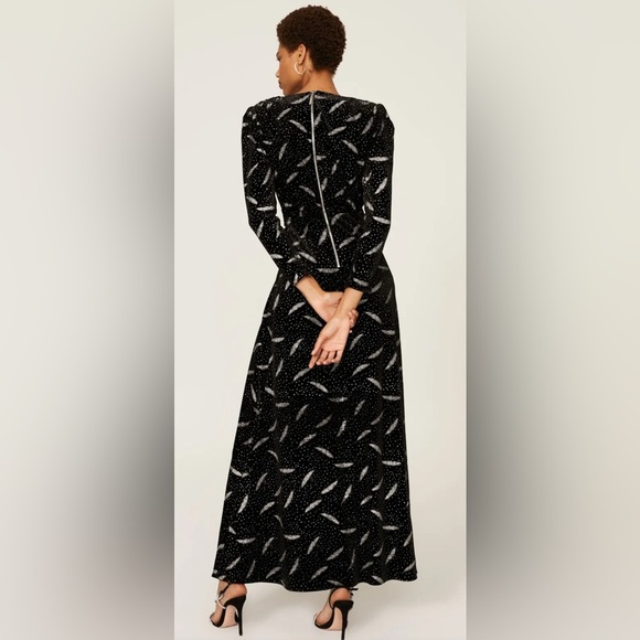 Carina Velvet Gown - Elegant Black and White Patterned Dress - Picture 5 of 14